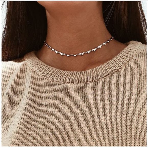 Mini Heart Choker Necklace - Picture 2 of 6